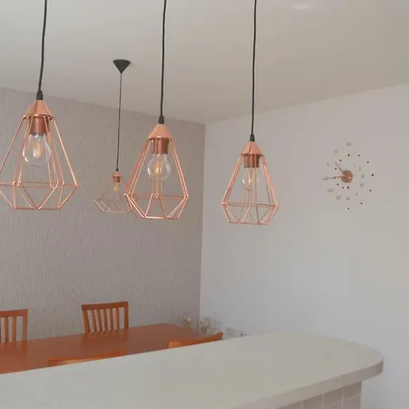 Luna, Izola, San Simon Izola