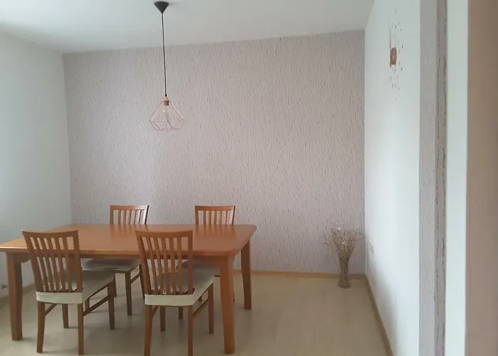 Luna, Izola, San Simon Izola